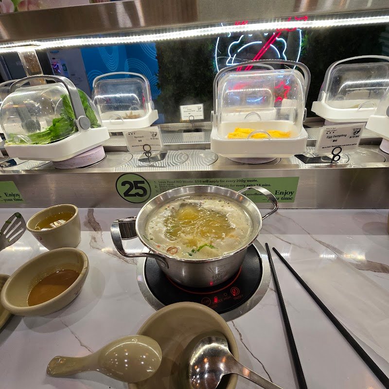 Divine Hotpot Train Buffet CBD photo 3