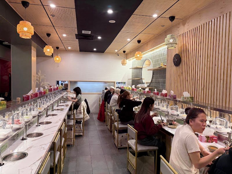 Divine Hotpot Train Buffet CBD photo 4