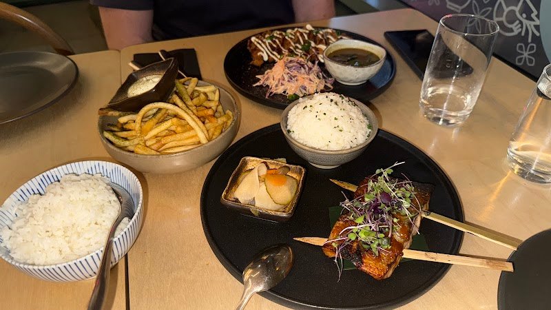 Eazy Peazy Japanese Restaurant photo 10